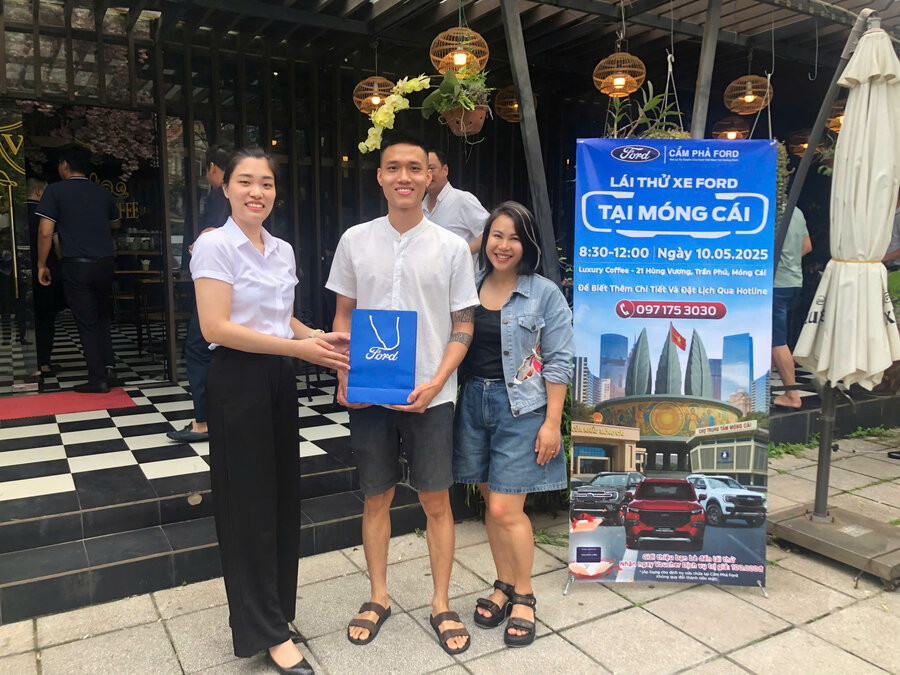 Gặp gỡ – Trải nghiệm – Biết ơn: Em Thùy xin cảm ơn Quý khách tại Móng Cái